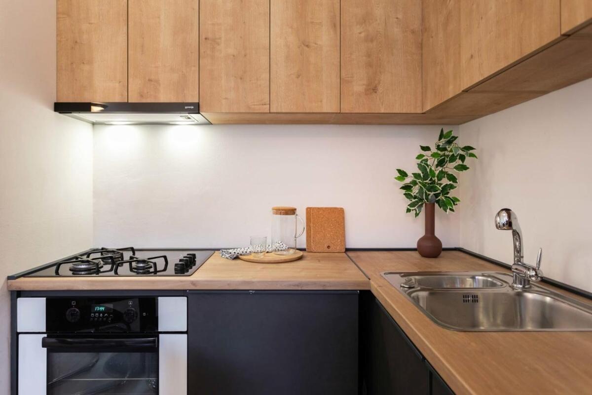 Niko'S Apartment Urban Stay Zagreb Dış mekan fotoğraf